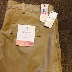 Men’s new Dockers pants